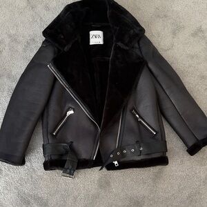 Zara Women's Black Leather Jacket